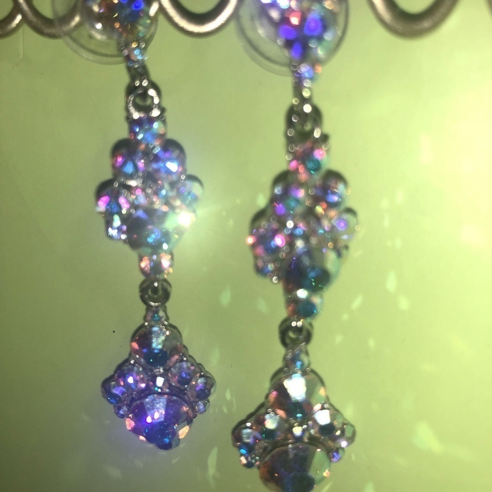 Rhinestone ~ Dangle Bridal Style Earrings